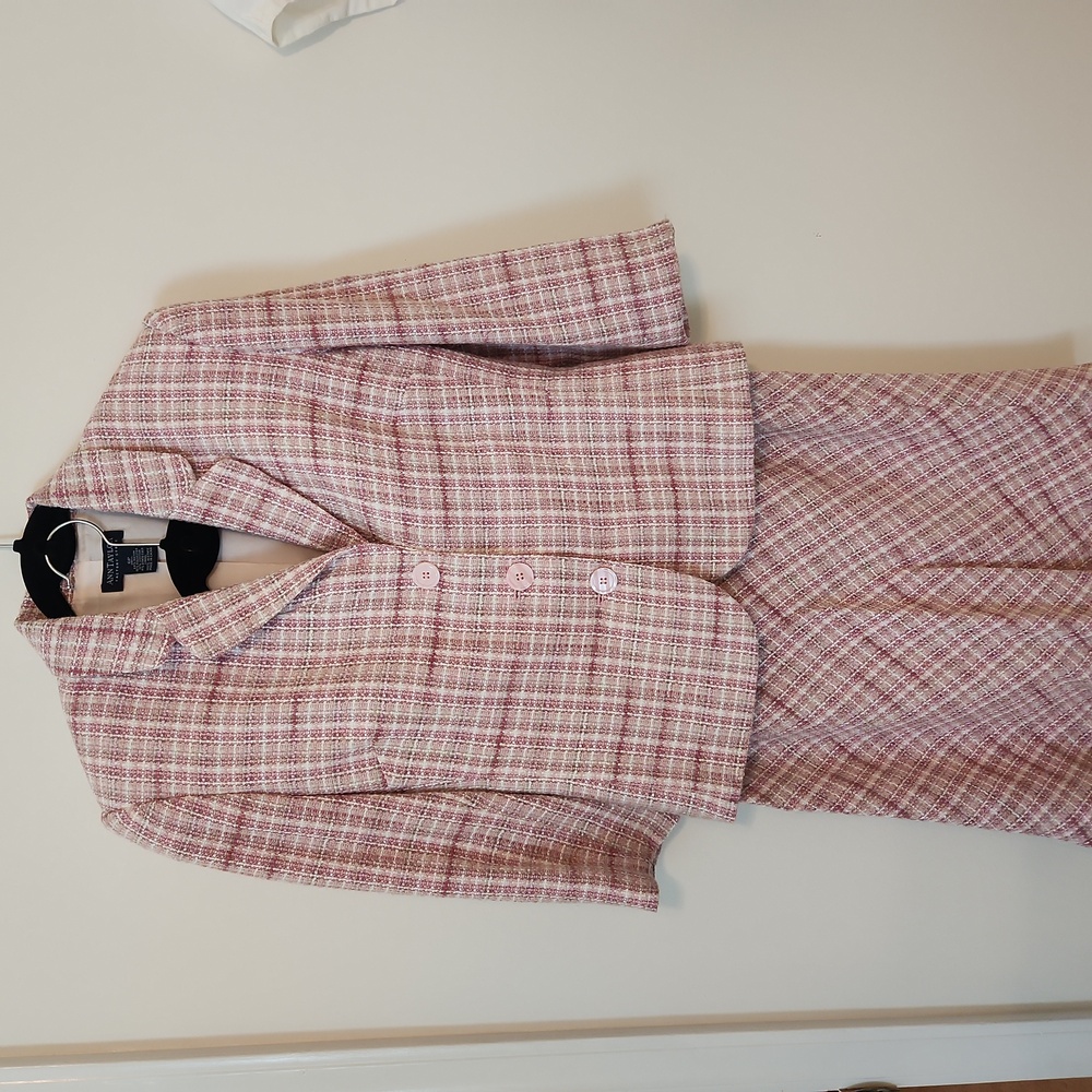 Pink plaid skirt suit